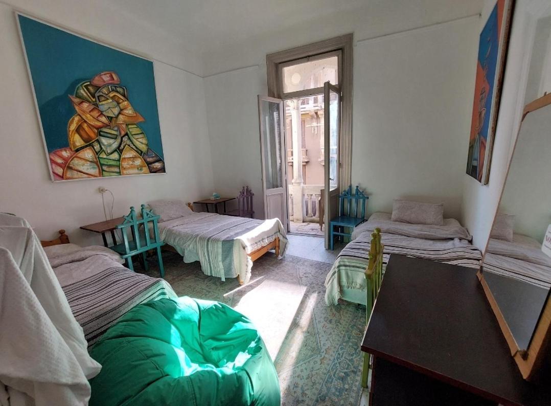 Arab Hostel, Welcoming All Solo And Groups Travellers But, Unmarried Couples Not Allowed Alexandrie Extérieur photo