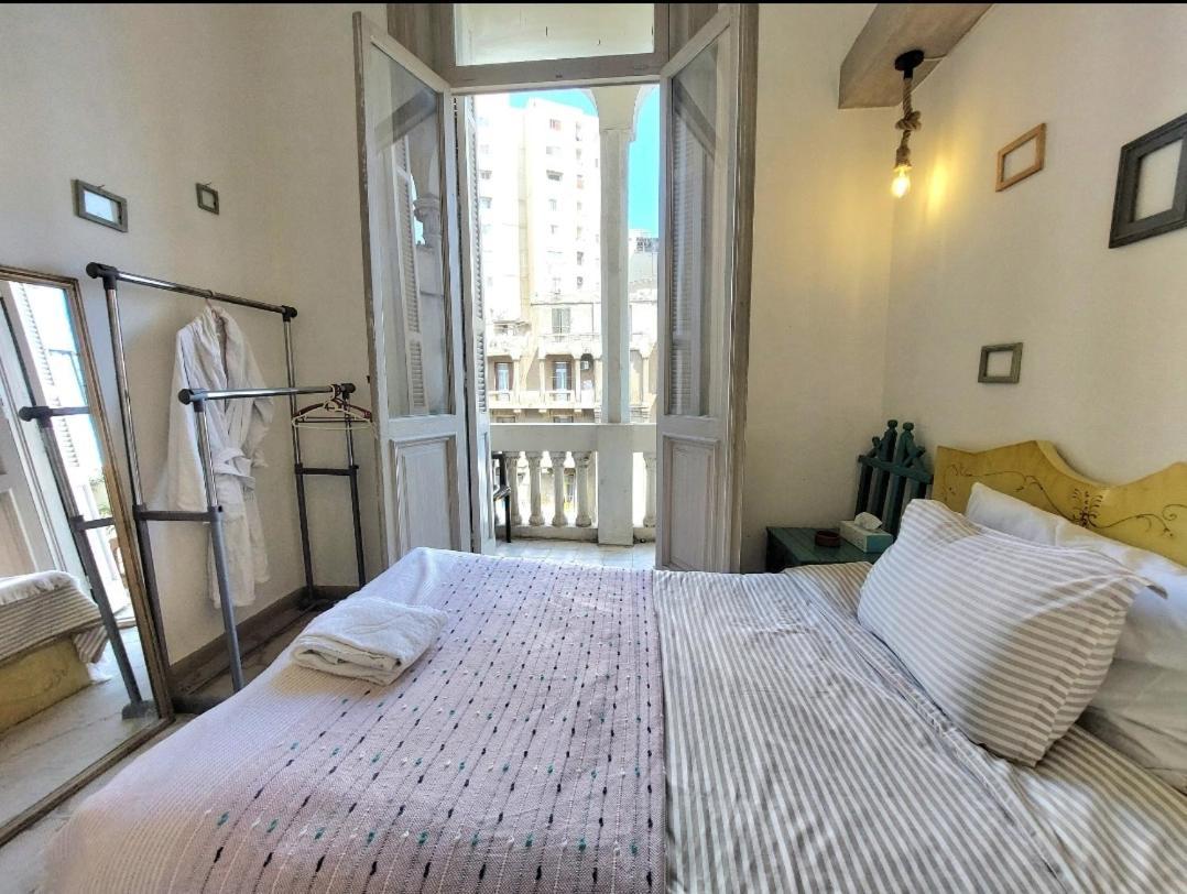 Arab Hostel, Welcoming All Solo And Groups Travellers But, Unmarried Couples Not Allowed Alexandrie Extérieur photo