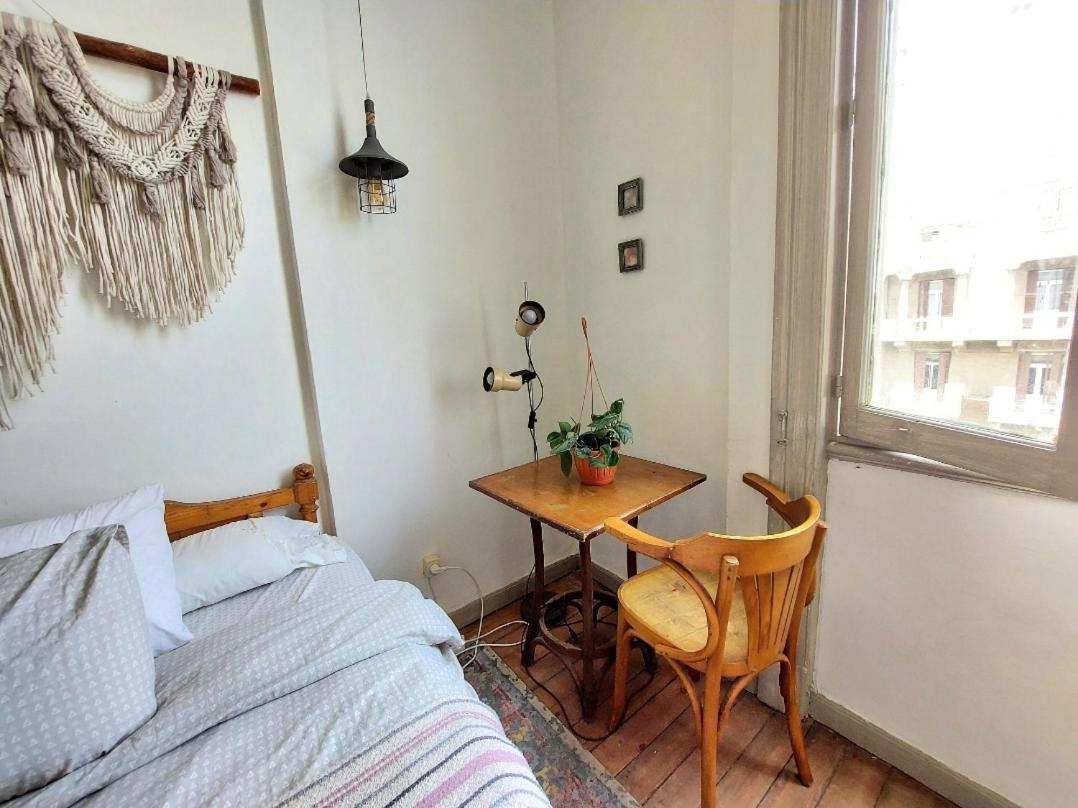 Arab Hostel, Welcoming All Solo And Groups Travellers But, Unmarried Couples Not Allowed Alexandrie Extérieur photo